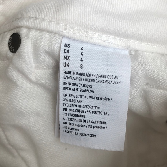 American Eagle White Shorts - Picture 6 of 7